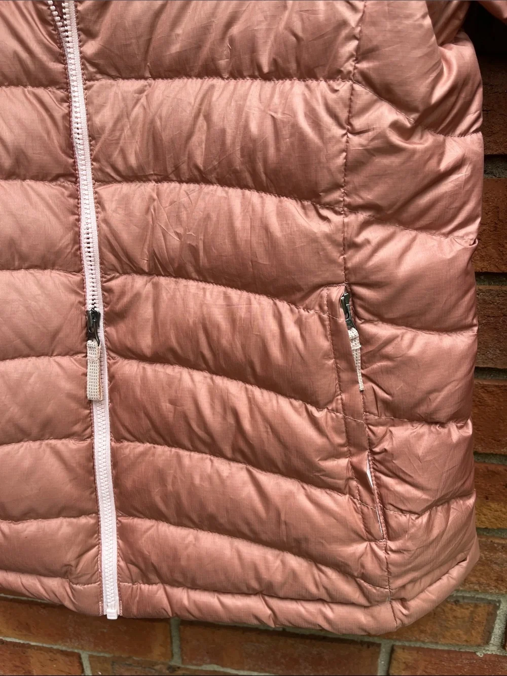 Patagonia Girls’ Down Sweater Insulated Jacket size XL 14 Pink
